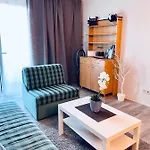 公寓 Happylivingapartments 菲拉赫