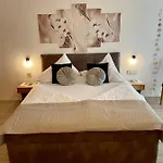 公寓 Happylivingapartments *