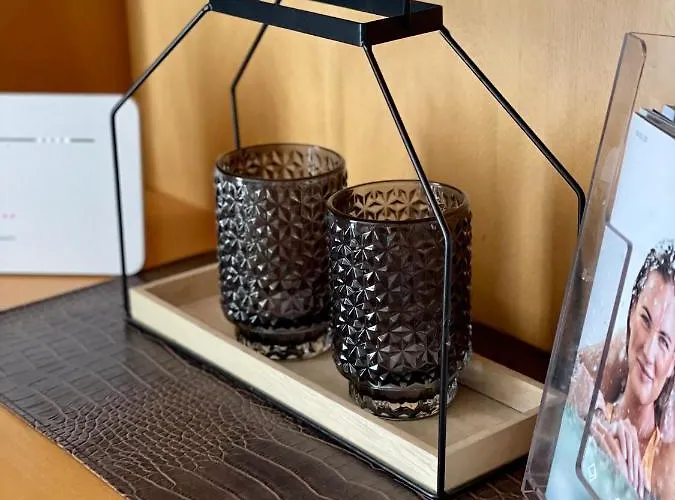 Happylivingapartments アパート